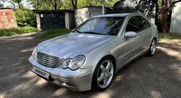 Mercedes-Benz C 200 2002 годаүшін3 000 000 тг. в Алматы