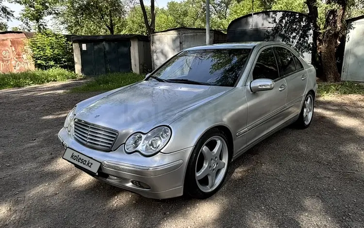 Mercedes-Benz C 200 2002 года за 3 000 000 тг. в Алматы
