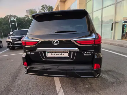 Lexus LX 570 2018 года за 46 500 000 тг. в Алматы – фото 3