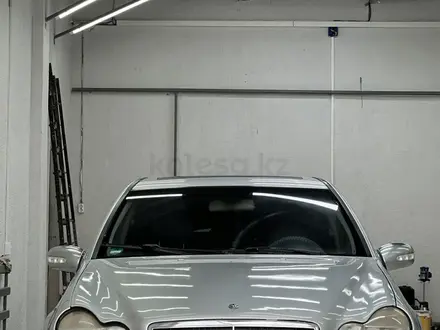 Mercedes-Benz C 200 2001 года за 3 500 000 тг. в Актау – фото 8