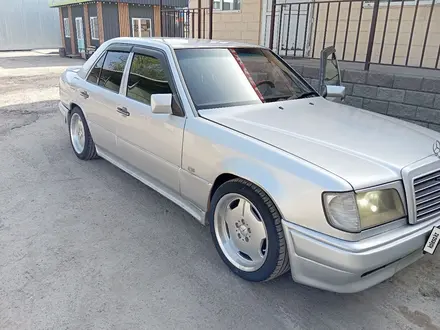 Mercedes-Benz E 230 1991 года за 2 000 000 тг. в Алматы – фото 25