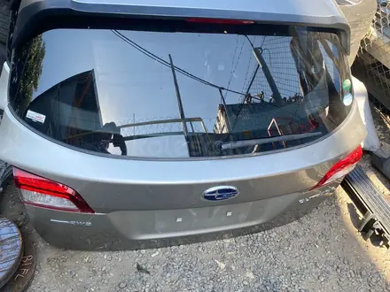 Крышка багажника за 5 000 тг. в Алматы