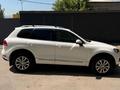 Volkswagen Touareg 2011 года за 12 000 000 тг. в Алматы – фото 3
