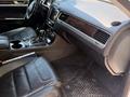 Volkswagen Touareg 2011 года за 12 000 000 тг. в Алматы – фото 5