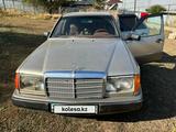 Mercedes-Benz E 230 1988 годаfor1 100 000 тг. в Алматы