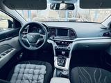 Hyundai Elantra 2016 годаүшін5 100 000 тг. в Мангистау