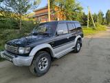 Mitsubishi Pajero 1995 годаүшін3 900 000 тг. в Усть-Каменогорск – фото 2