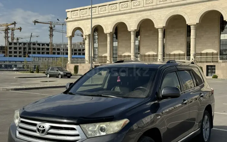 Toyota Highlander 2013 годаүшін12 500 000 тг. в Алматы