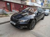 Skoda Superb 2019 года за 15 500 000 тг. в Астана – фото 3