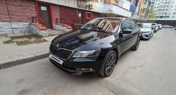 Skoda Superb 2019 года за 15 500 000 тг. в Астана – фото 3