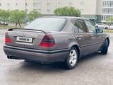 Mercedes-Benz C 180 1993 года за 1 480 000 тг. в Астана – фото 3