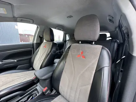 Mitsubishi Outlander 2020 года за 7 490 000 тг. в Актобе – фото 12