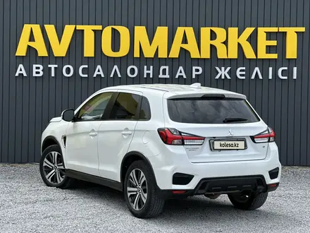 Mitsubishi Outlander 2020 года за 7 490 000 тг. в Актобе – фото 4