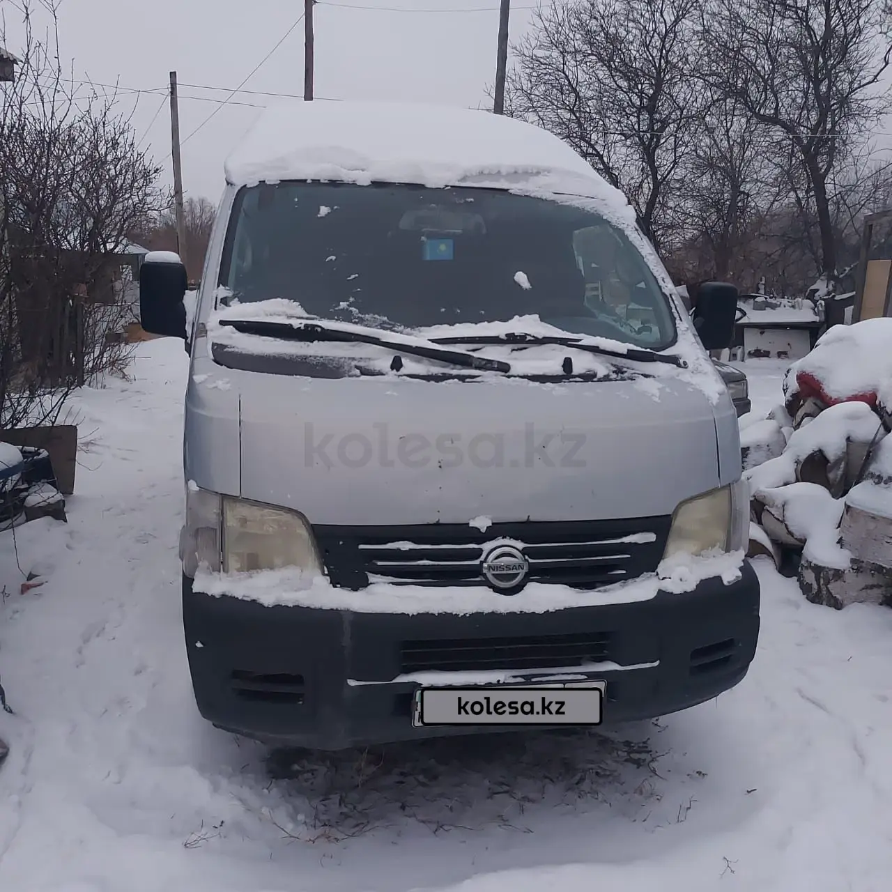 Nissan Urvan, 2004