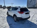 Toyota RAV4 2015 года за 12 500 000 тг. в Астана – фото 3