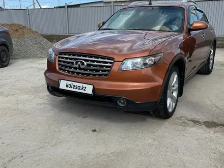 Infiniti FX35 2005 года за 6 500 000 тг. в Атырау – фото 4