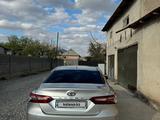 Toyota Camry 2019 года за 12 600 000 тг. в Шымкент – фото 5