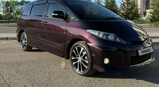 Toyota Estima 2013 года за 10 100 000 тг. в Астана