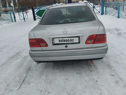 Mercedes-Benz E 230 1996 года за 3 000 000 тг. в Атбасар – фото 4