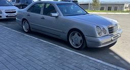 Mercedes-Benz E 230 1996 года за 4 500 000 тг. в Усть-Каменогорск