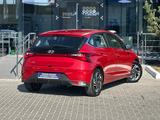 Hyundai i20 2023 года за 6 770 000 тг. в Караганда – фото 3