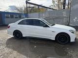 Mercedes-Benz E 200 2014 года за 12 500 000 тг. в Семей – фото 5