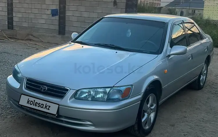 Toyota Camry 2000 года за 3 850 000 тг. в Алматы