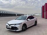 Toyota Camry 2018 года за 10 500 000 тг. в Караганда