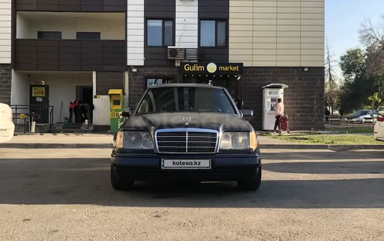 Mercedes-Benz E 280 1994 годаүшін2 100 000 тг. в Алматы