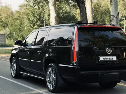 Cadillac Escalade 2007 года за 13 000 000 тг. в Алматы – фото 3