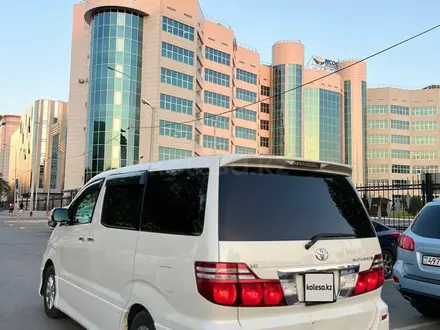 Toyota Alphard 2006 года за 8 200 000 тг. в Атырау – фото 4