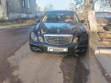 Mercedes-Benz E 240 2004 года за 3 600 000 тг. в Караганда