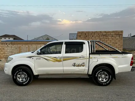 Toyota Hilux 2009 года за 8 000 000 тг. в Жанаозен