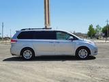 Toyota Sienna 2012 года за 12 400 000 тг. в Кызылорда – фото 2