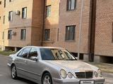 Mercedes-Benz E 320 1999 года за 3 800 000 тг. в Шымкент