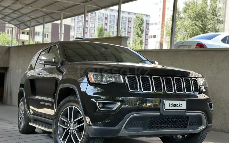 Jeep Grand Cherokee 2018 годаүшін17 500 000 тг. в Алматы