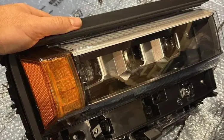 Фара LAND CRUISER PRADO 250 за 500 000 тг. в Алматы