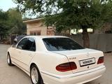Mercedes-Benz E 320 1999 годаүшін3 500 000 тг. в Тараз – фото 2