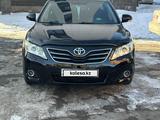 Toyota Camry 2010 года за 7 600 000 тг. в Астана