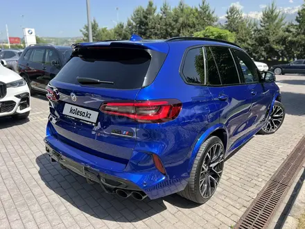 BMW X5 M 2023 года за 69 500 000 тг. в Алматы – фото 11