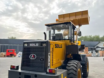 SDLG  Фронтальный погрузчик SDLG L935FL 2026 года за 15 640 000 тг. в Алматы – фото 12