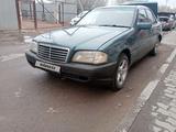 Mercedes-Benz C 200 1995 года за 1 520 000 тг. в Астана