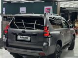 Toyota Land Cruiser Prado 2023 года за 30 000 000 тг. в Астана – фото 2