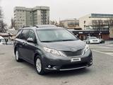 Toyota Sienna 2015 года за 13 900 000 тг. в Алматы