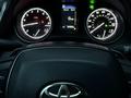 Toyota Camry 2021 года за 11 800 000 тг. в Актобе – фото 11