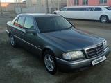 Mercedes-Benz C 180 1998 годаfor2 650 000 тг. в Атырау