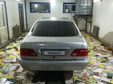 Mercedes-Benz E 230 1996 годаүшін2 400 000 тг. в Аулиеколь – фото 3