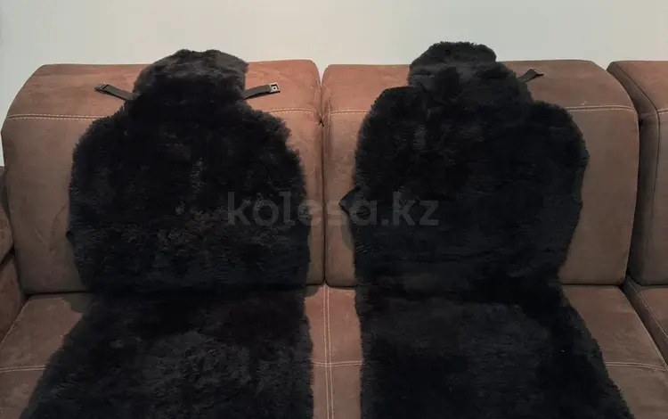 Меховые накидки на сиденье авто за 50 000 тг. в Астана