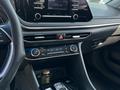 Hyundai Sonata 2021 года за 8 700 000 тг. в Уральск – фото 12