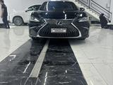 Lexus ES 250 2020 годаfor19 000 000 тг. в Кызылорда